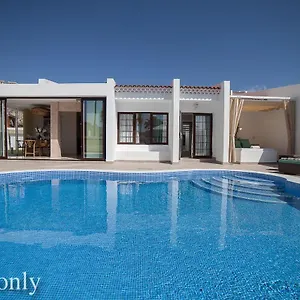 https://haciendas-iv.tenerifehoteles.net